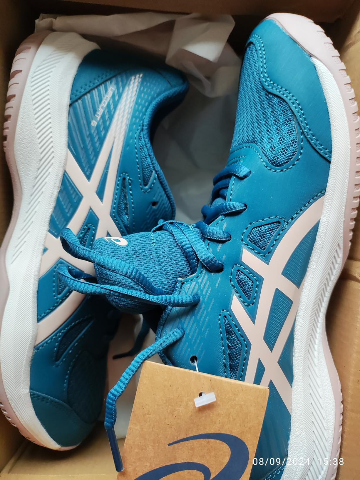 ASICS Upcourt 6 final assessment showing overall quality