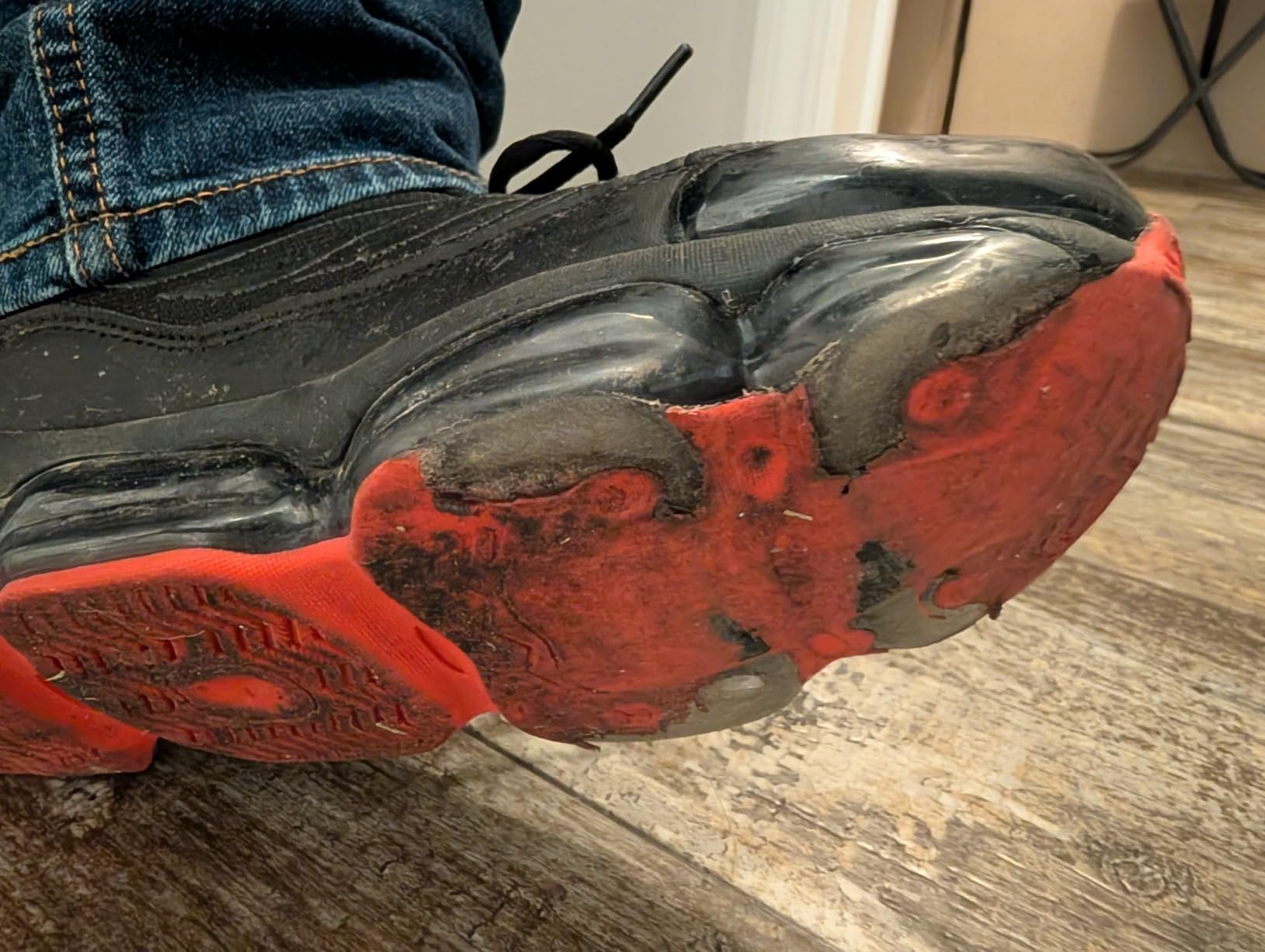 Men's Air Running Shoes showing wear patterns after 8 weeks of testing
