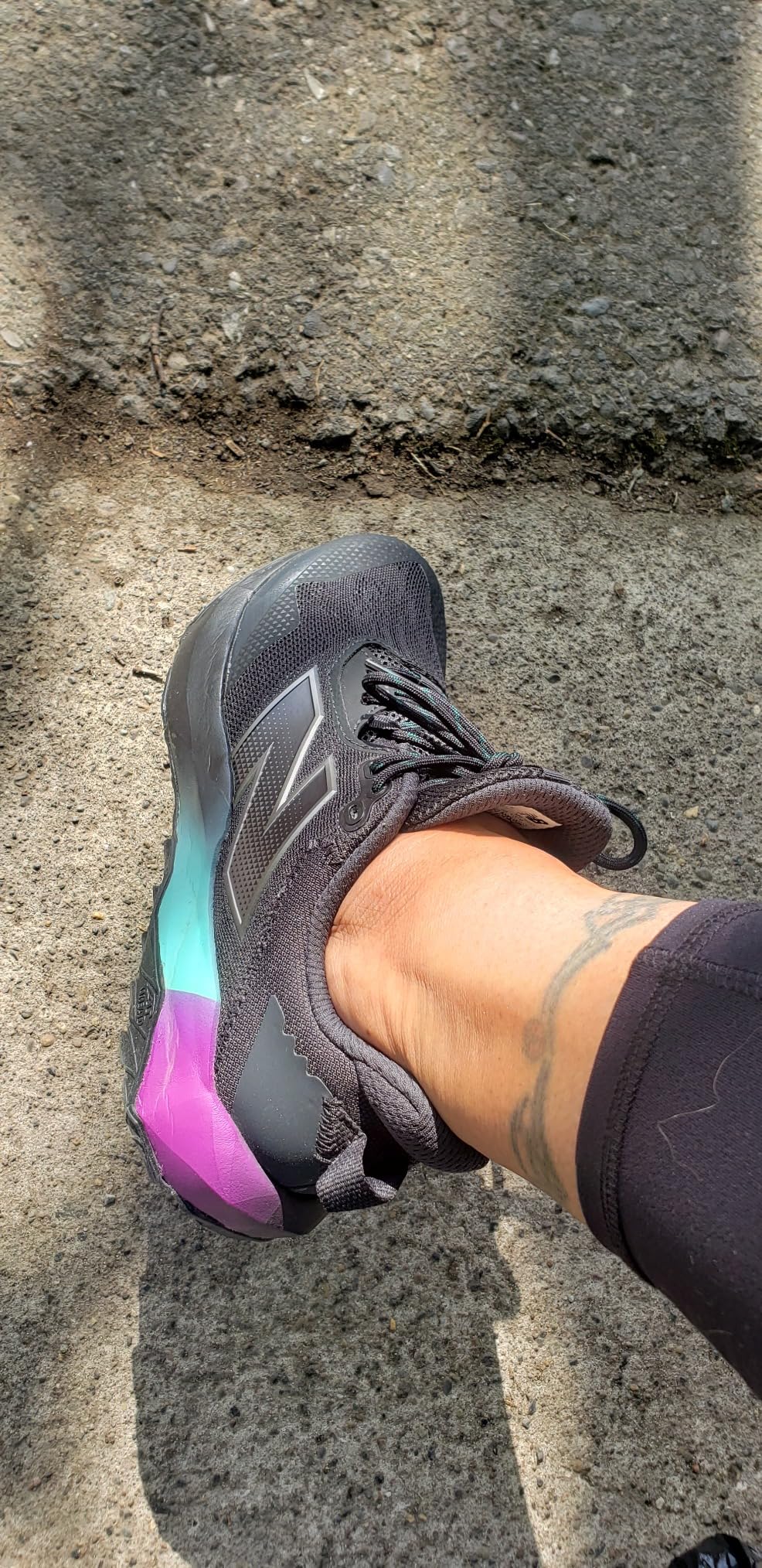 New Balance DynaSoft Nitrel V6 detailed view showing mesh upper and AT Tread outsole pattern