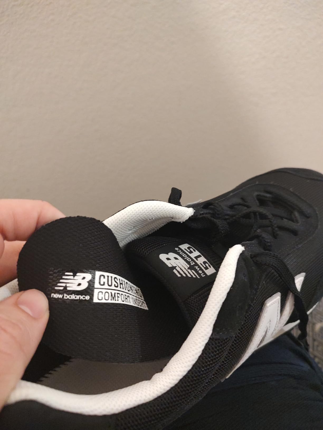 New Balance 515 V3 showing lacing system and comfort features