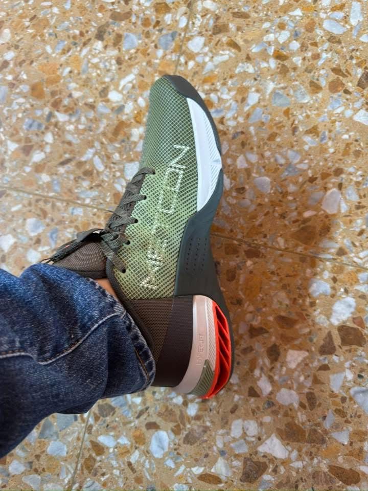 Nike Metcon 8 sole showing firm heel platform and forefoot flex grooves for training