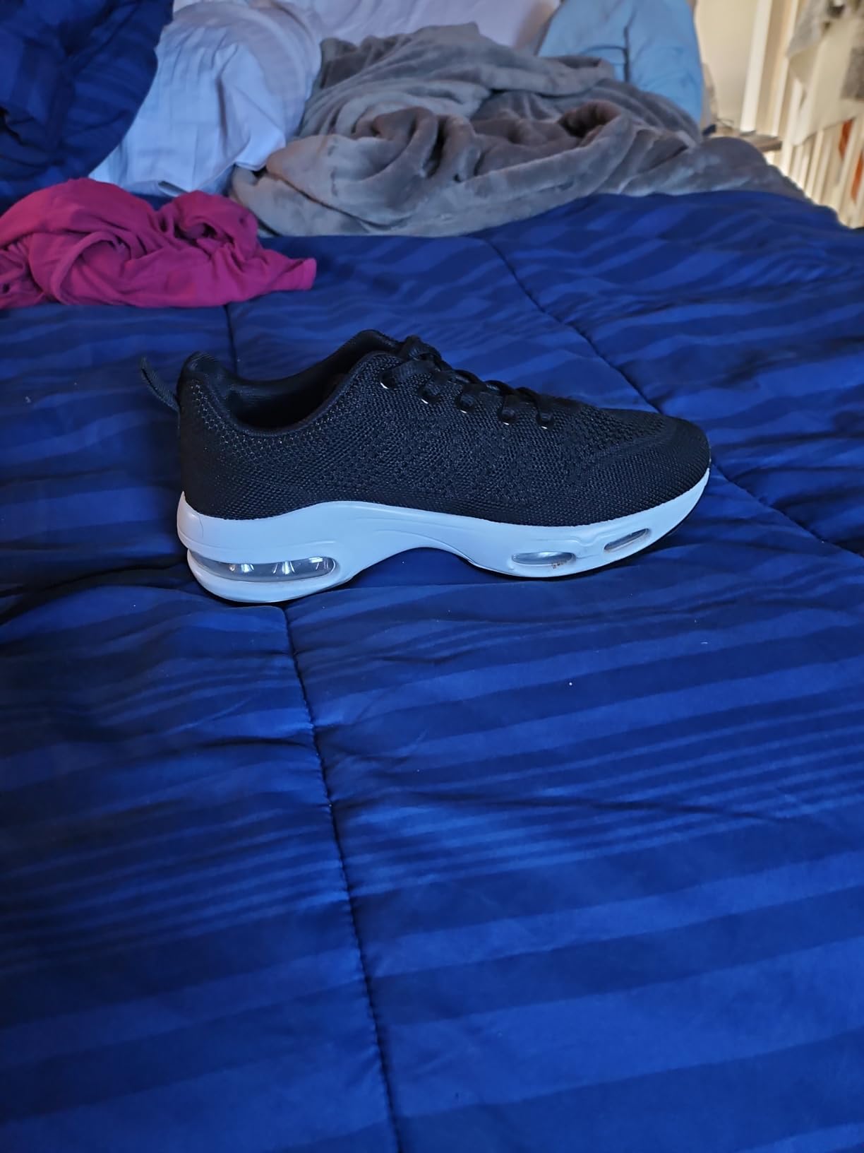 Community feedback showing AUPERF shoes after months of real-world use