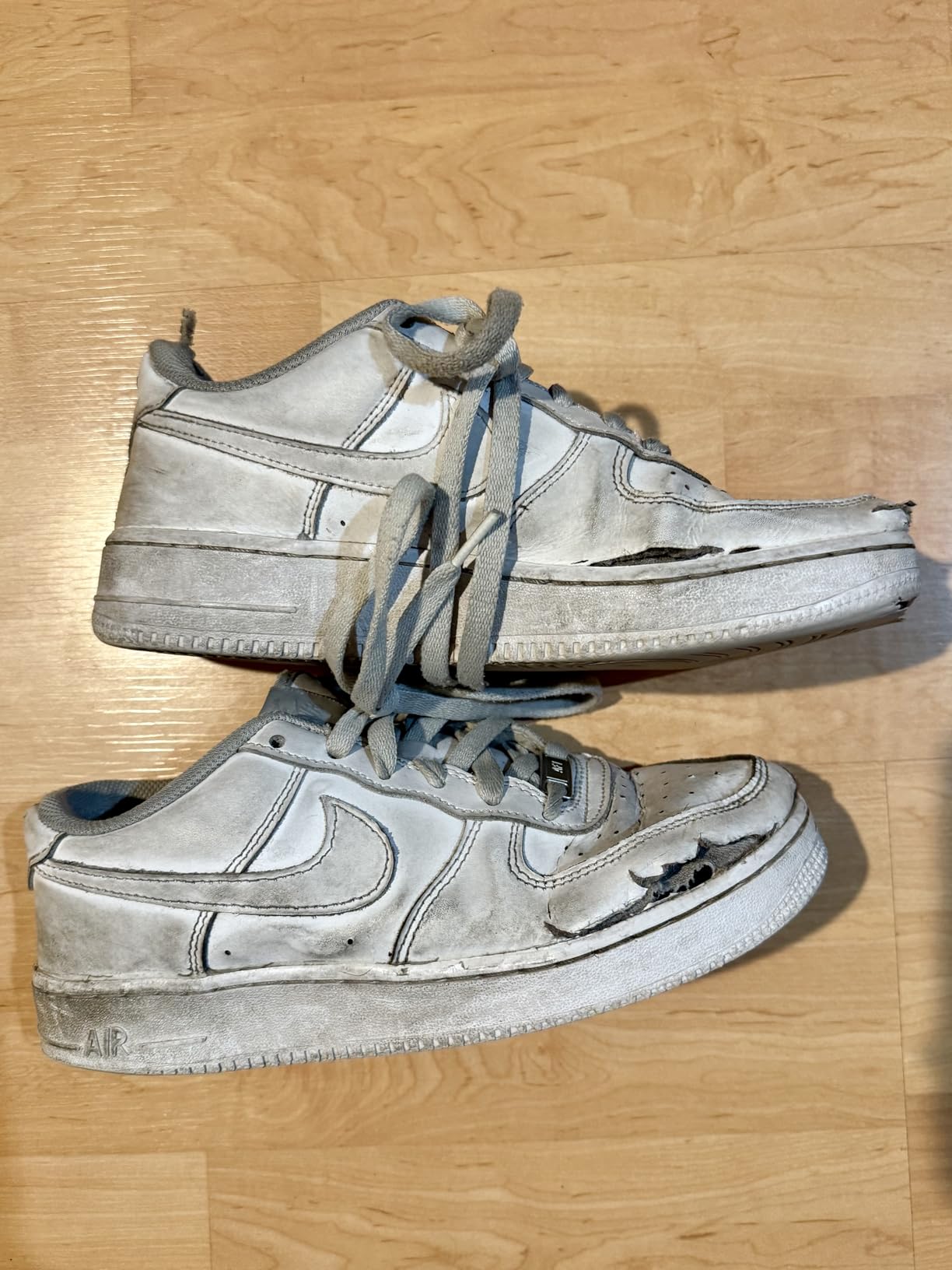 Close-up of Nike basketball shoe midsole showing EVA foam construction and air cushioning technology