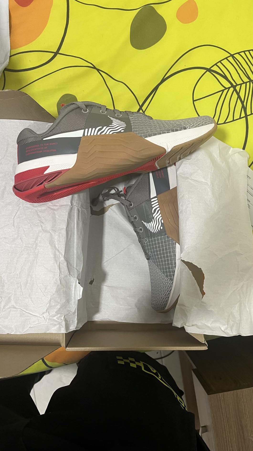 Nike Metcon 8 recommended for serious training applications with Amazon purchase link