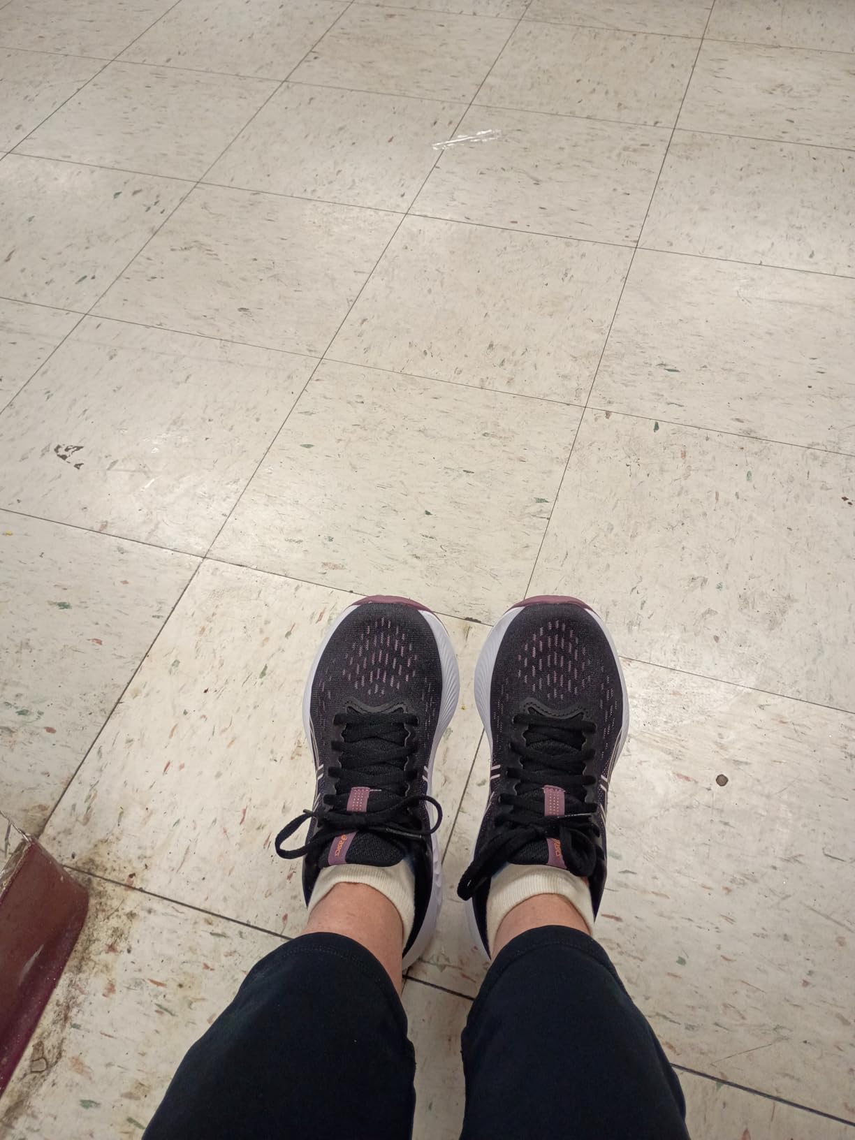 ASICS Gel-Excite 10 technology features comparison with marketing claims