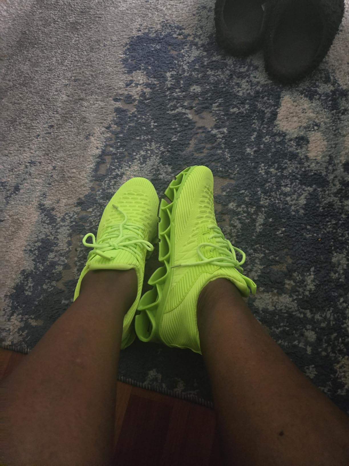 Final assessment image showing the sneakers from multiple angles