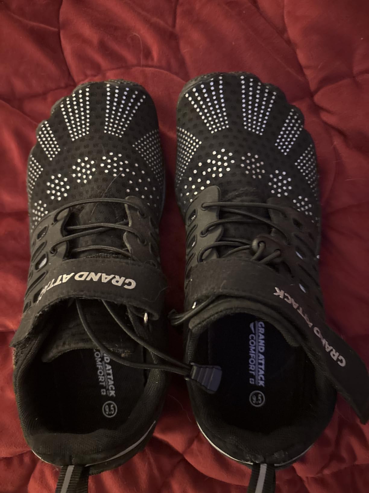 Grand Attack barefoot shoes during gym workout showing flexibility and grip