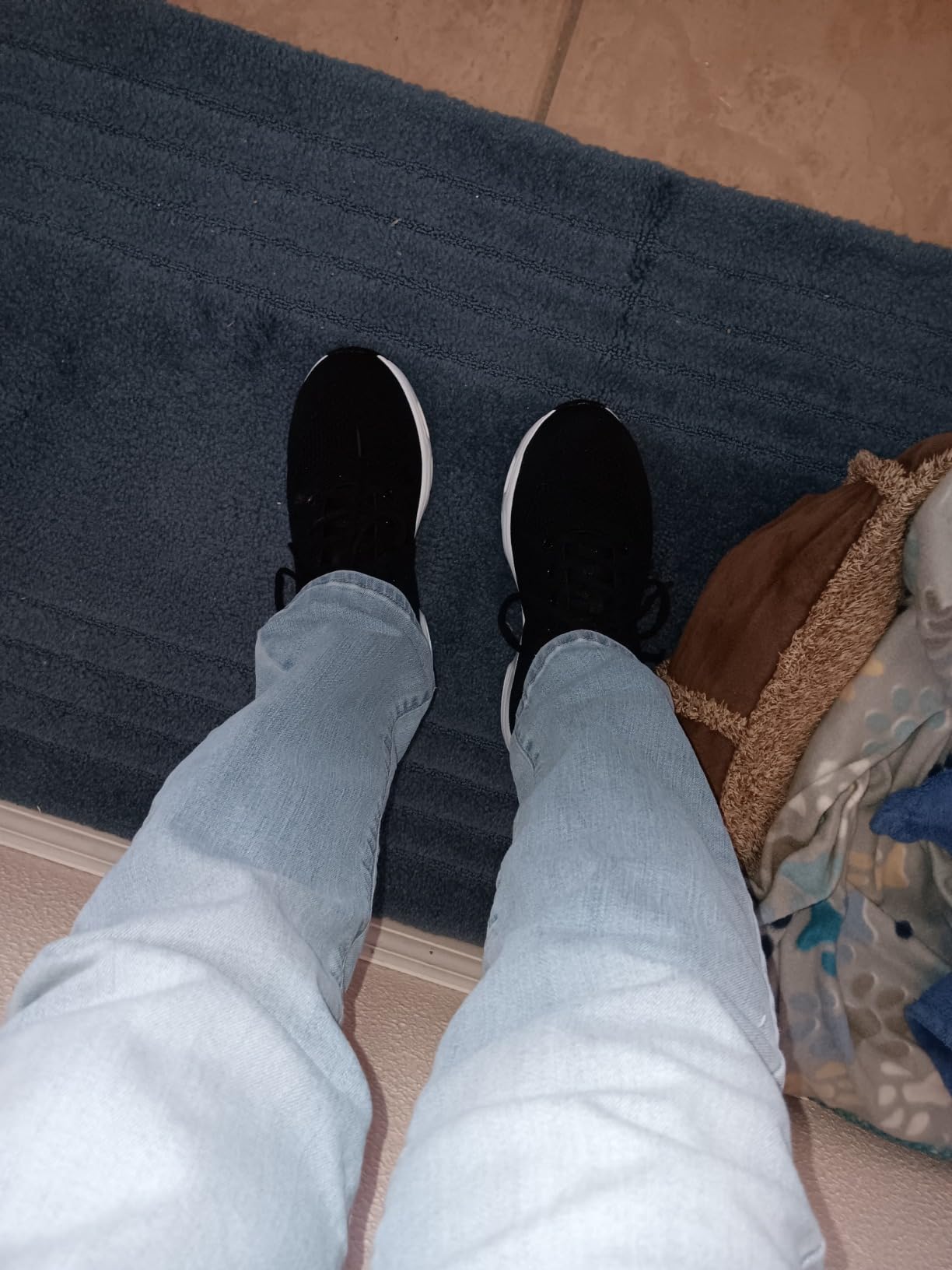 AUPERF athletic shoes in action during daily activities showing practical use