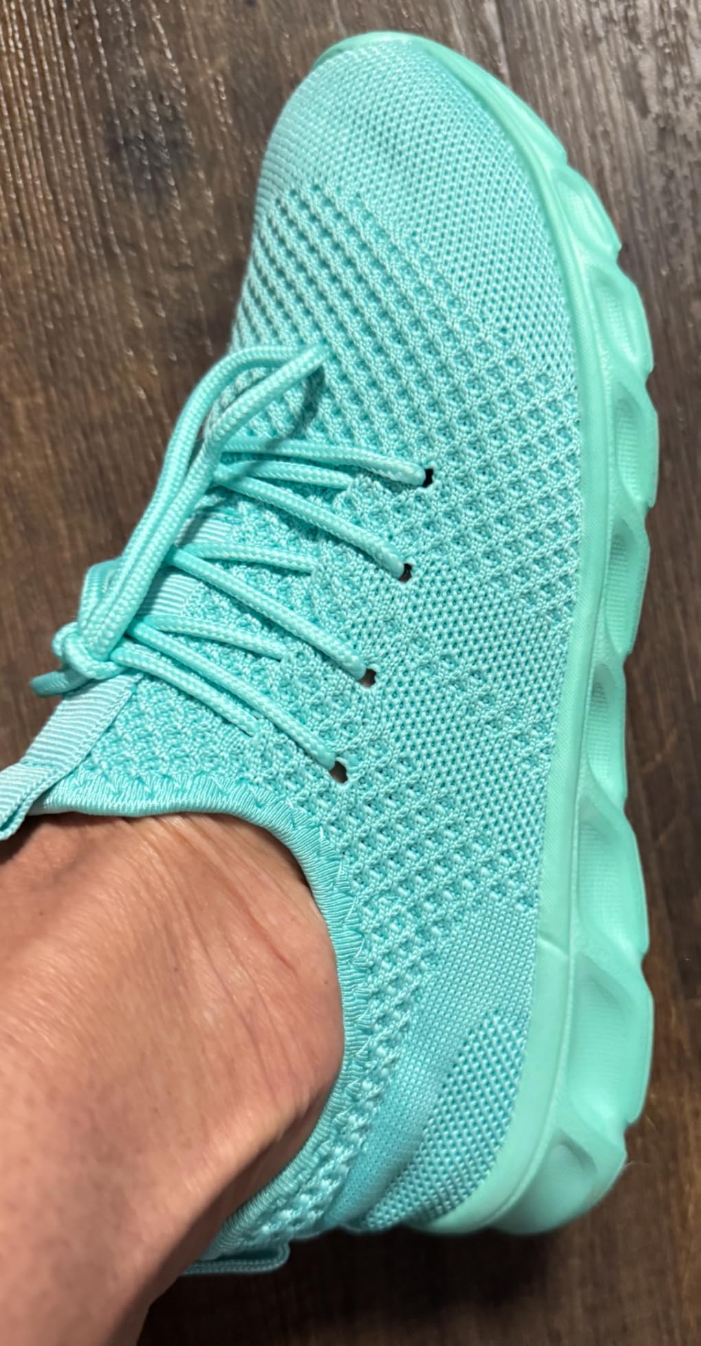 Tvtaop sneakers worn during workout showing flexibility and movement