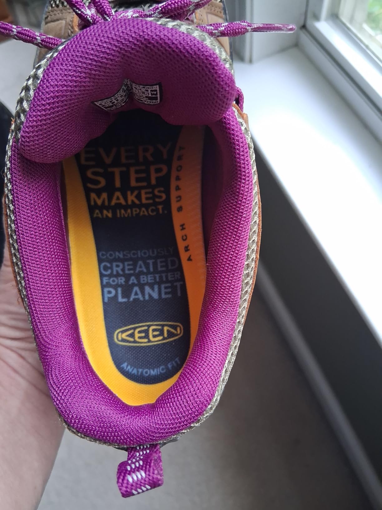Close-up detail of KEEN Circadia Vent mesh ventilation panels and leather upper construction