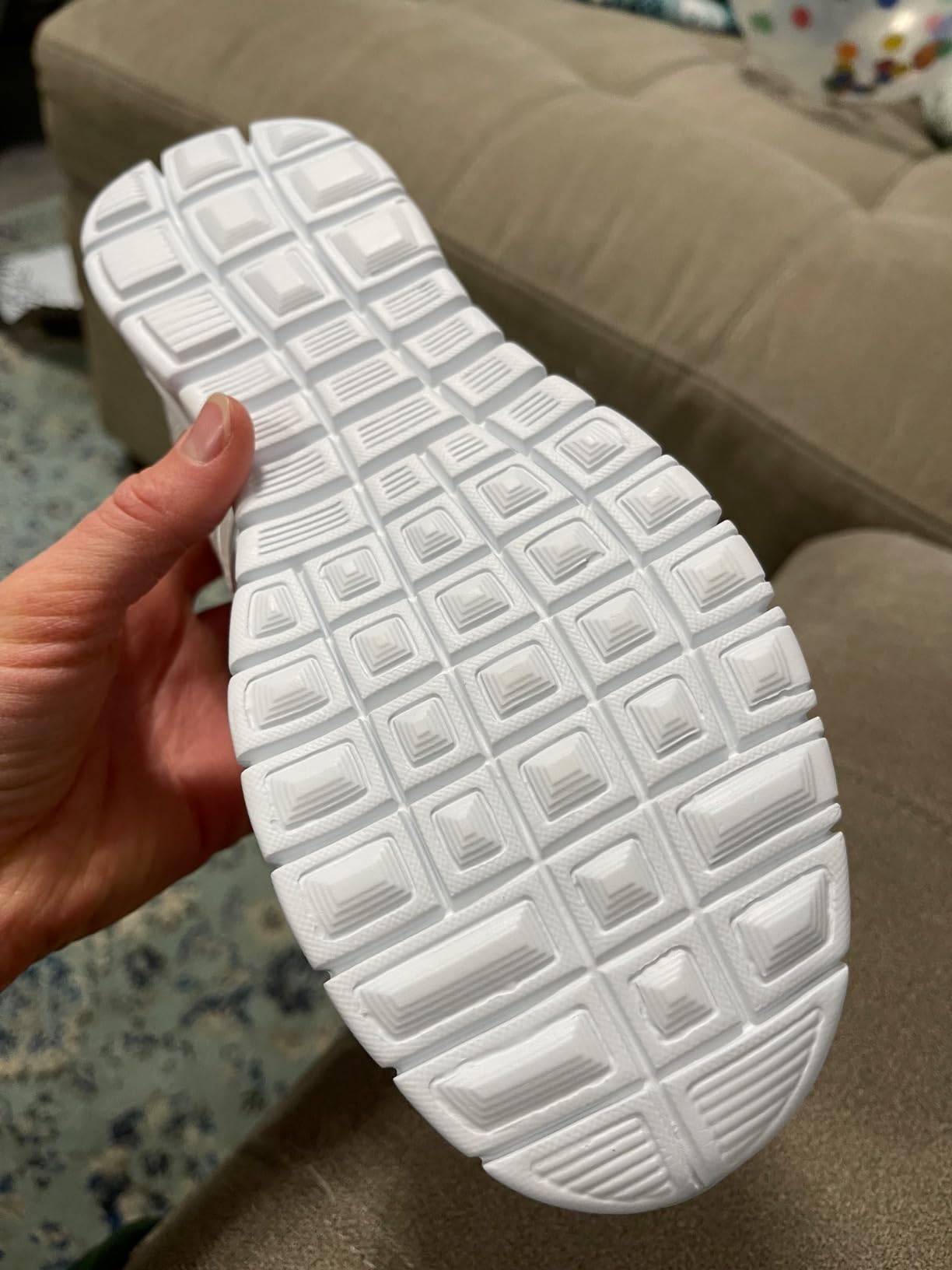 Top-down view of Alicegana women's sneakers showing lacing system and mesh breathability
