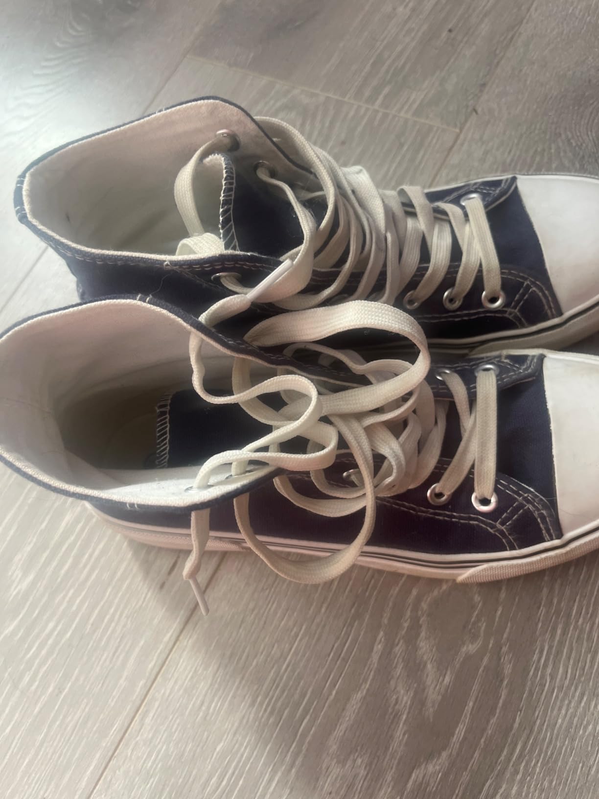 hash bubbie sneakers available in multiple colorways showing variety of style options