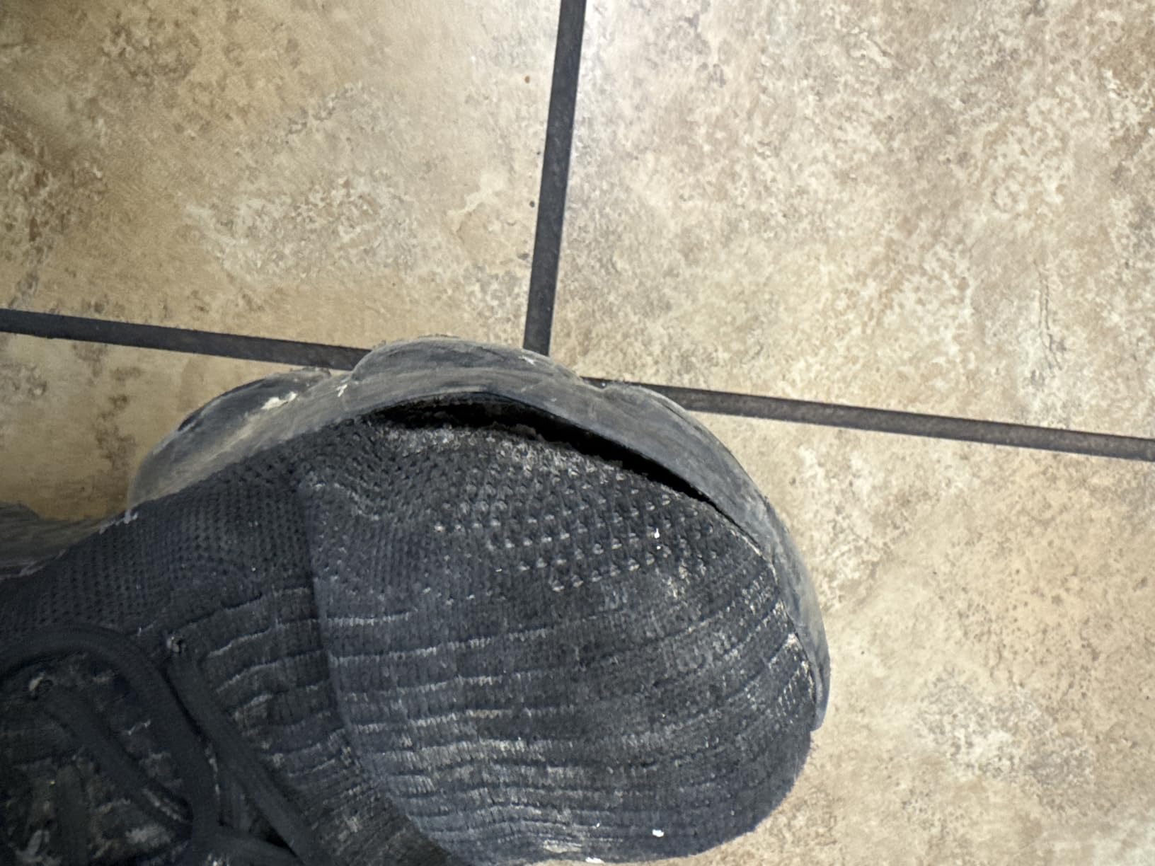 Steel toe work shoes lightweight safety sneakers for construction workers