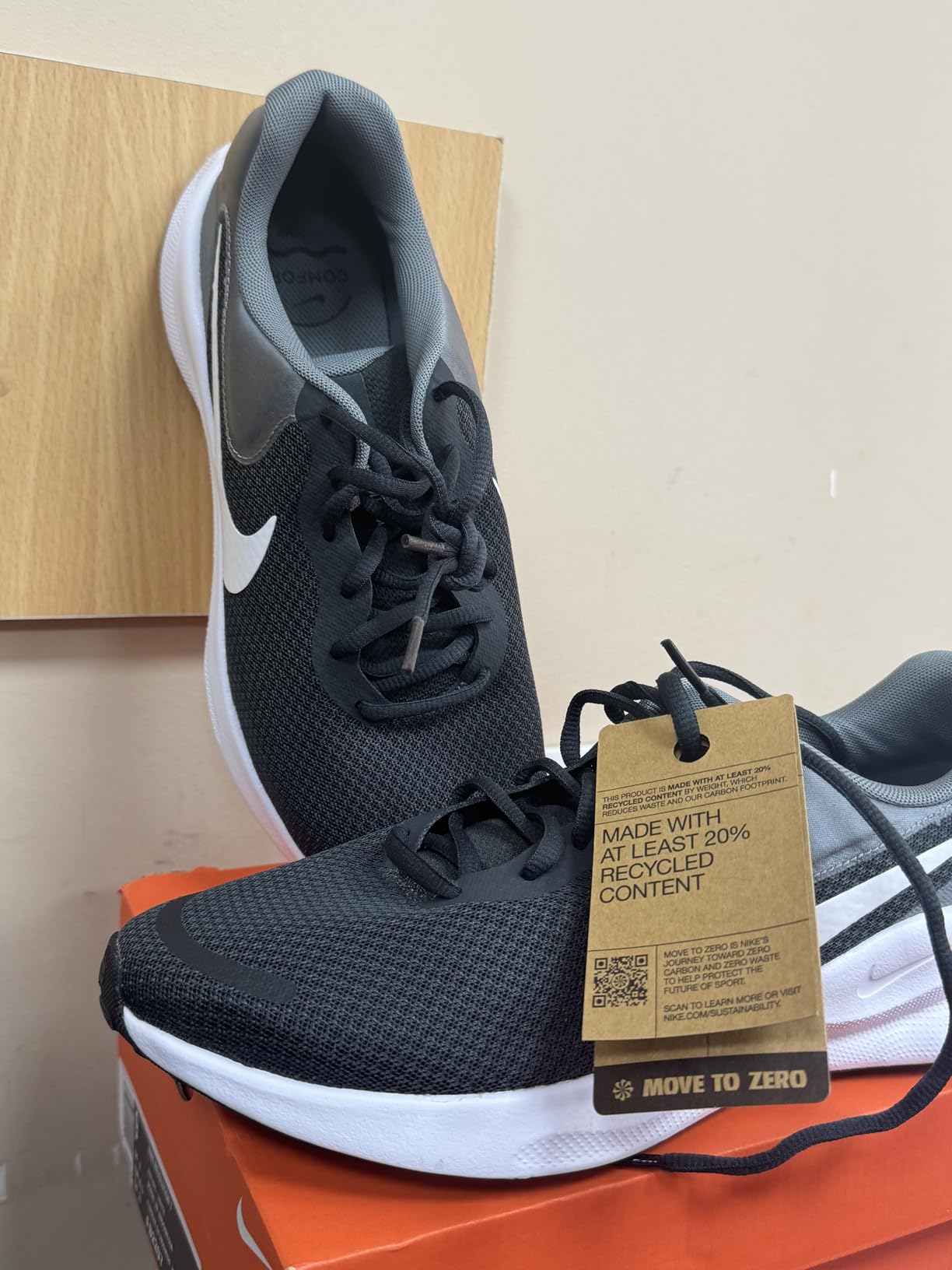 Nike Revolution 7 marketing claims verification showing actual product features
