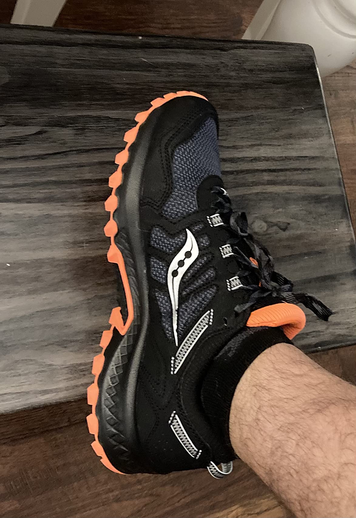 Saucony Versafoam Excursion TR13 side view showing midsole cushioning profile
