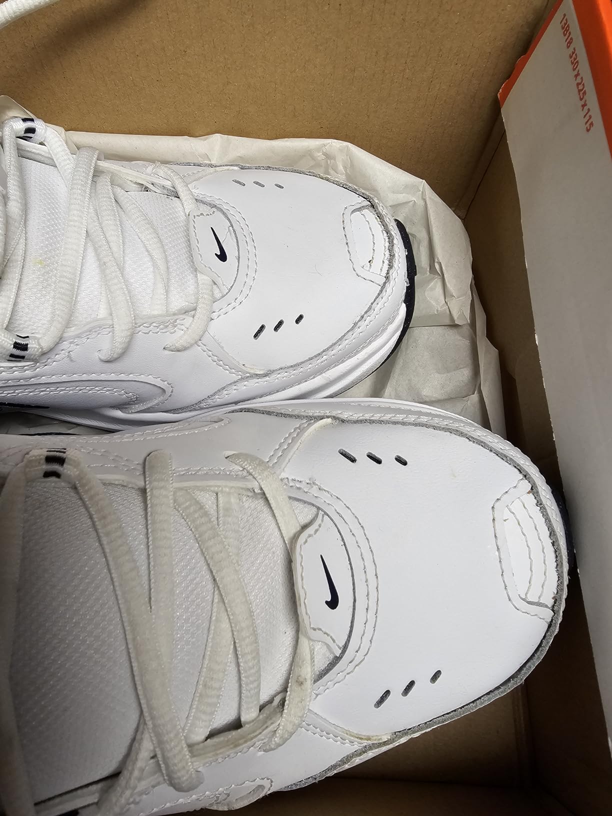 Nike Men's Formation Gymnastics Shoe white leather training sneaker with Air cushioning