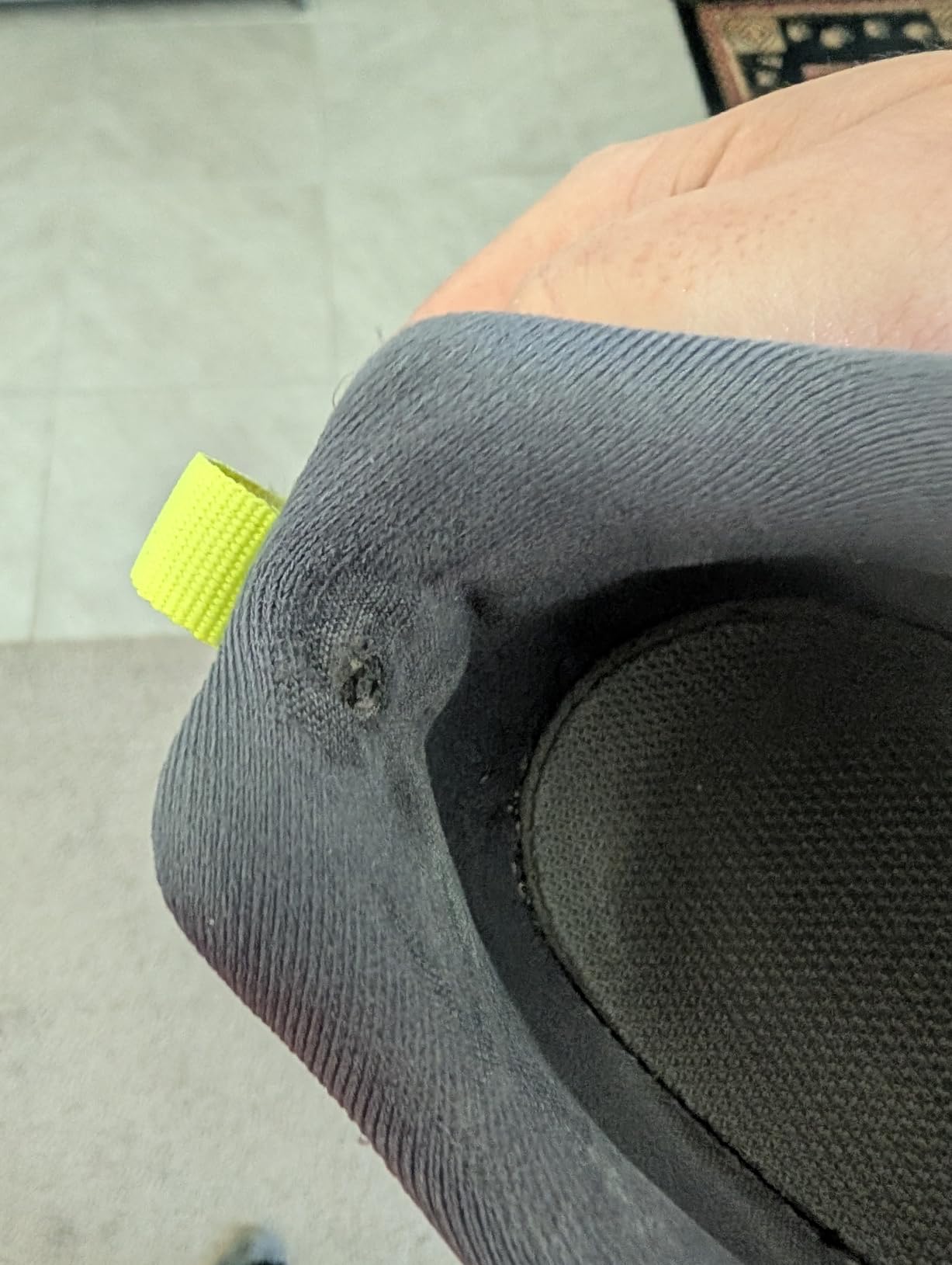 ASICS Gel-Contend 9 showing construction quality and durability concerns