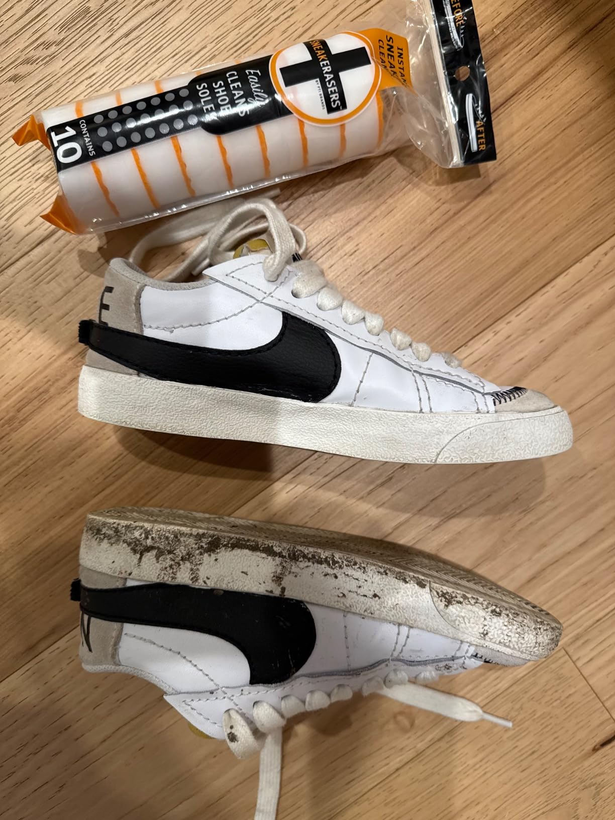 Customer review showing dramatic cleaning results on multiple pairs of family shoes