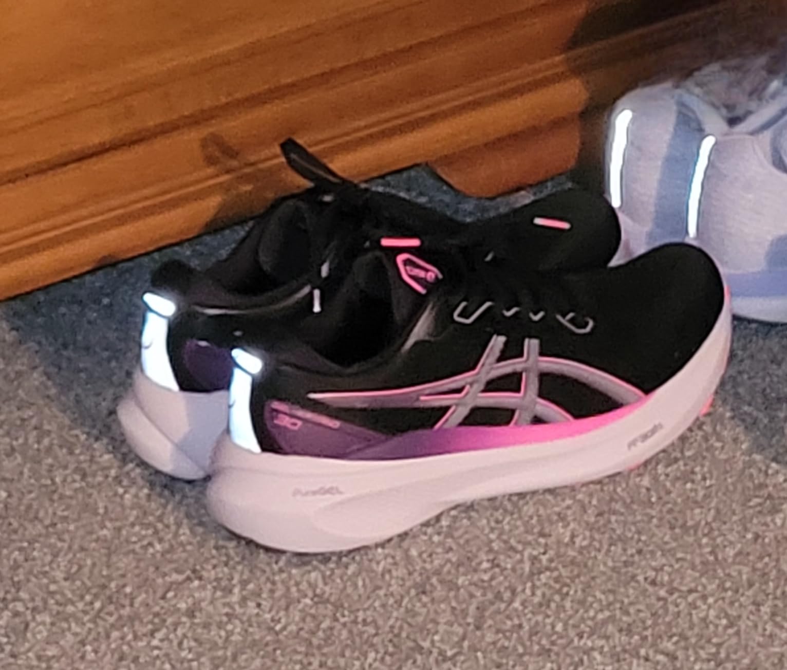 Top-down view of ASICS Gel-Kayano 30 showing engineered knit mesh breathability and lacing system