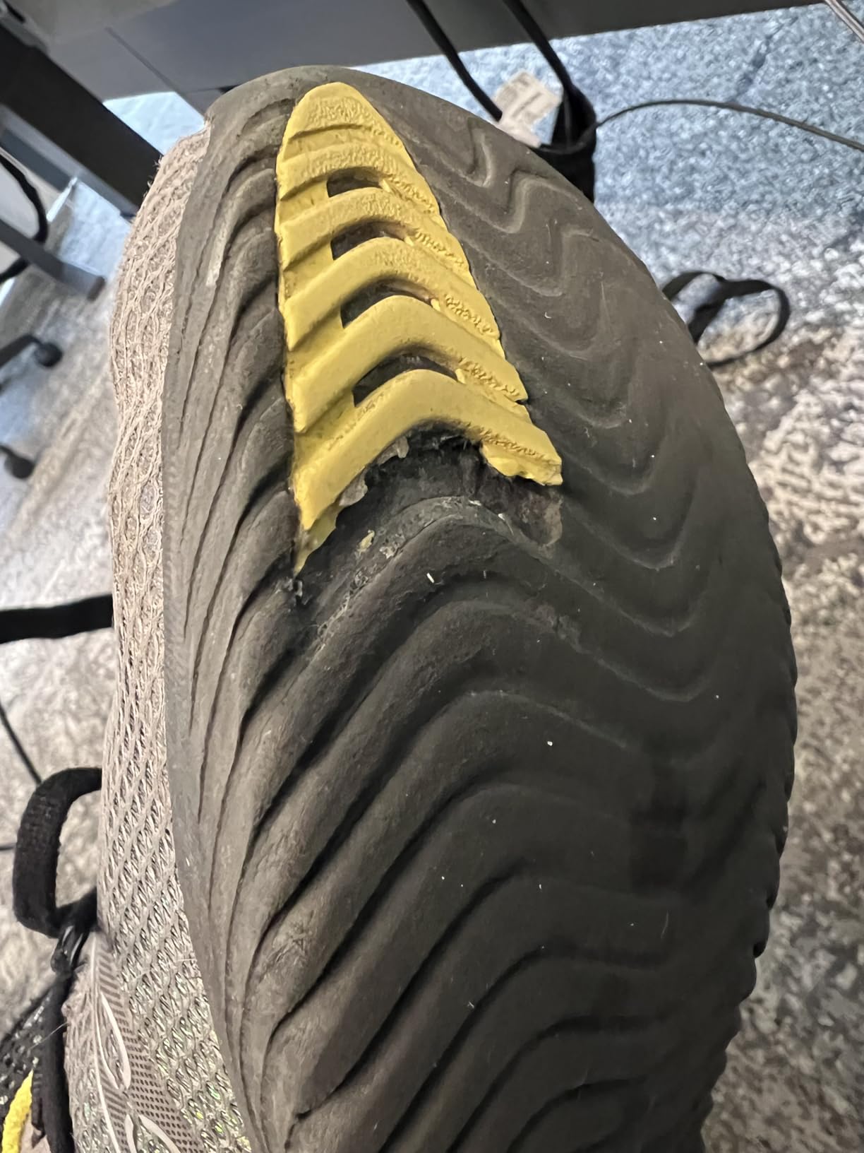 Saucony Kinvara 14 outsole wear pattern after extended use showing durability concerns