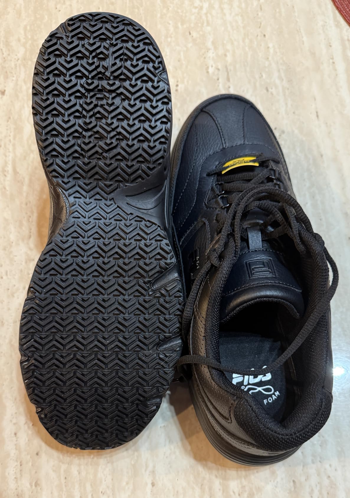 Fila Memory Workshift-m black work shoes showing leather upper and slip-resistant sole design
