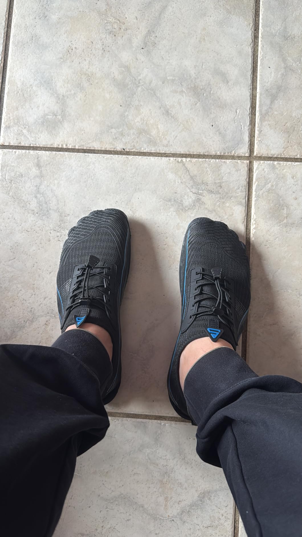 Water shoes for men barefoot design showing quick-dry mesh upper and rubber sole