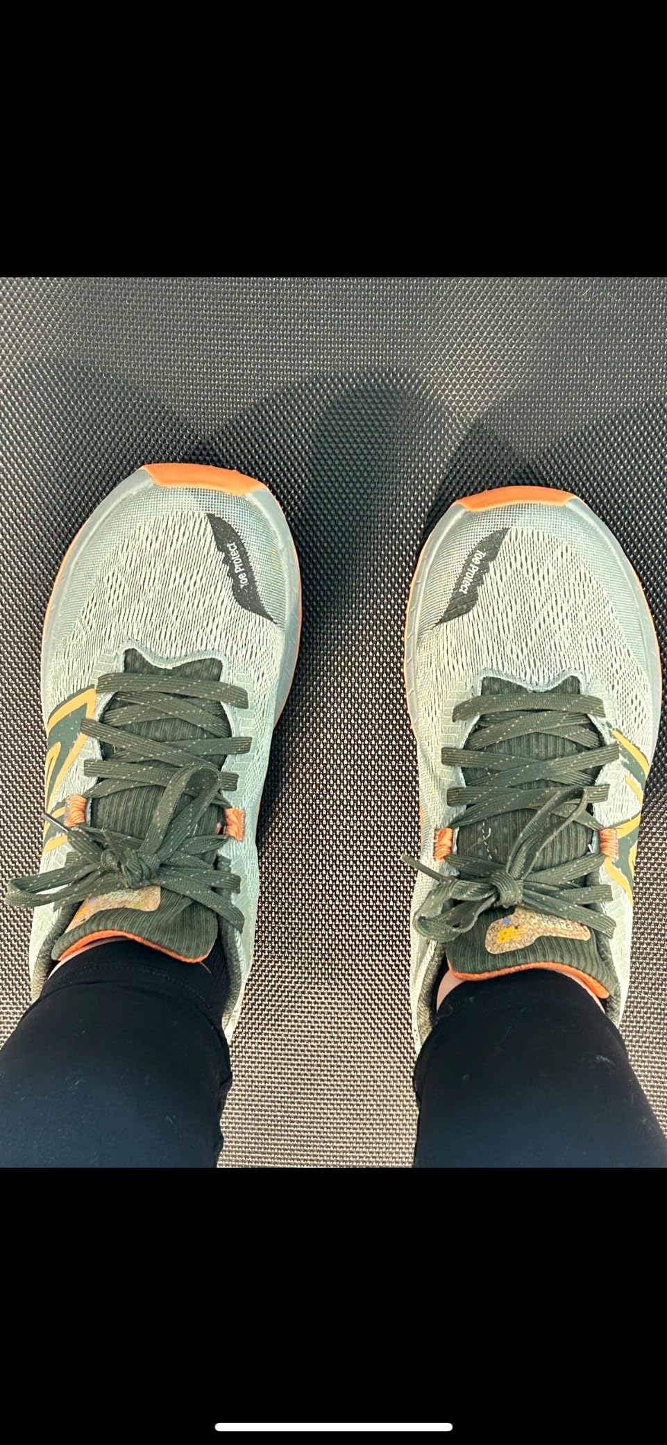 Final product shot of New Balance Women's Fresh Foam X Hierro V7 trail running shoes