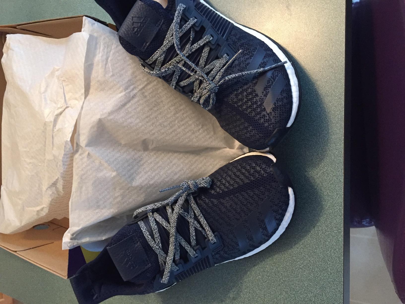 Adidas Pureboost ZG heel and midfoot area showing TPU stabilizers