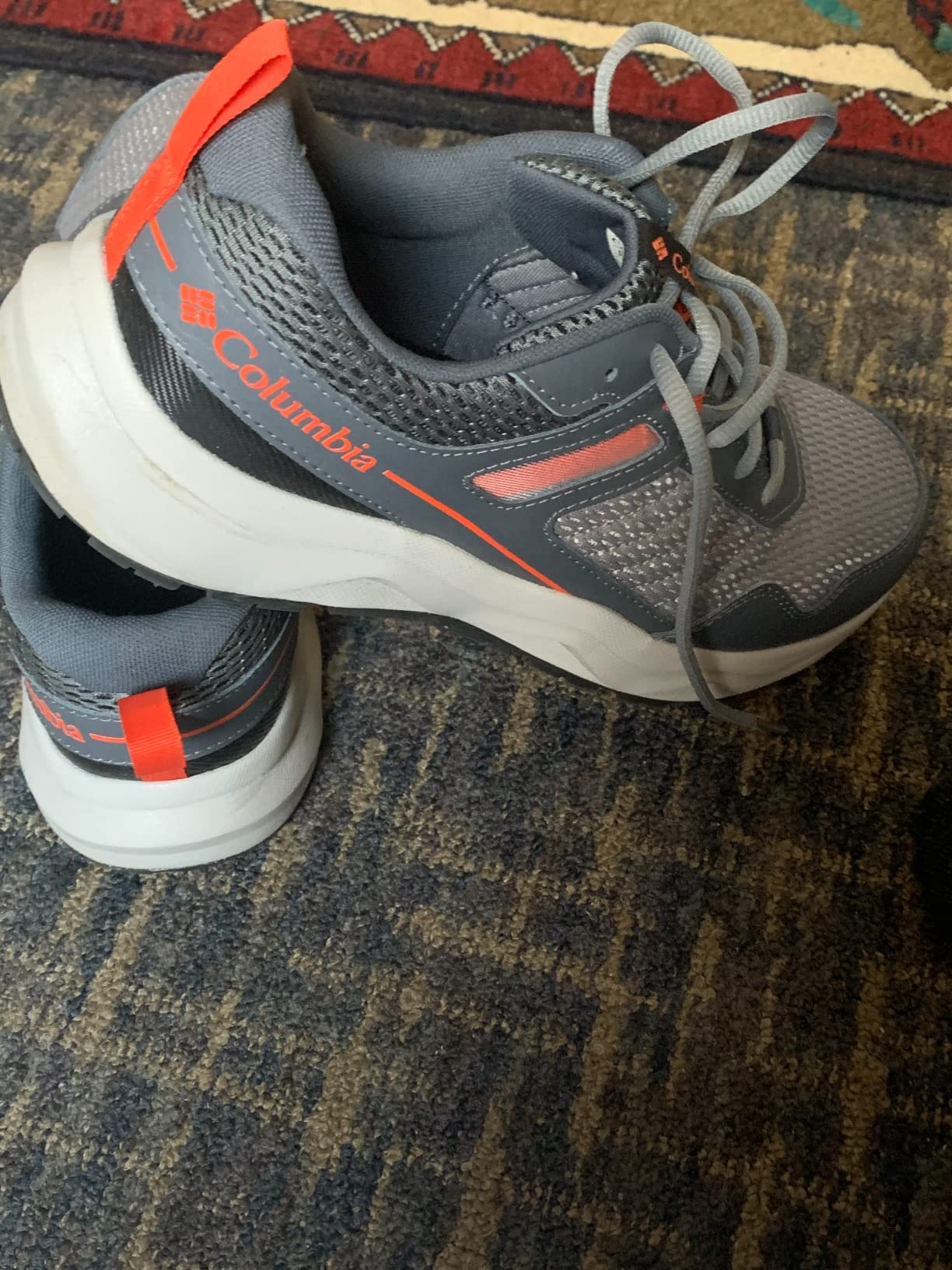 Close-up of Columbia Plateau shoe showing sole tread pattern and Omni-Grip technology