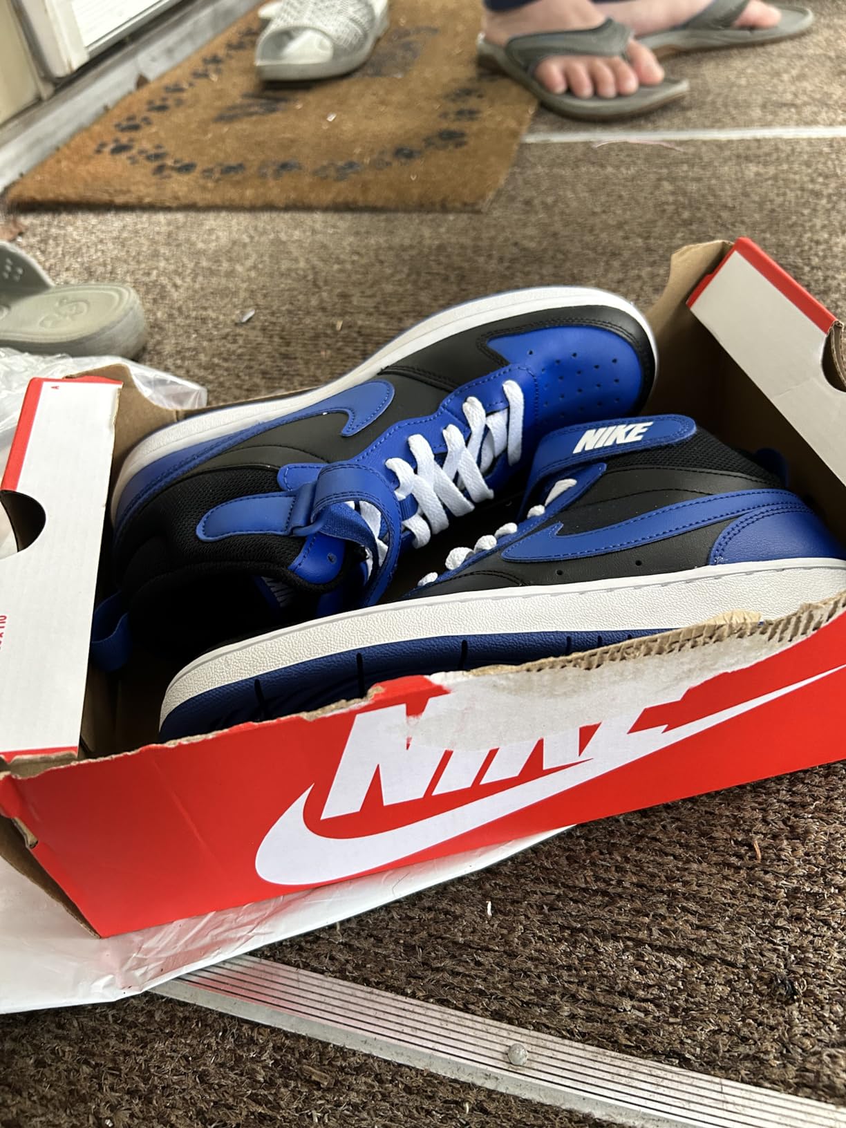 Nike Boy's Sneaker product claims verification showing leather quality and construction details