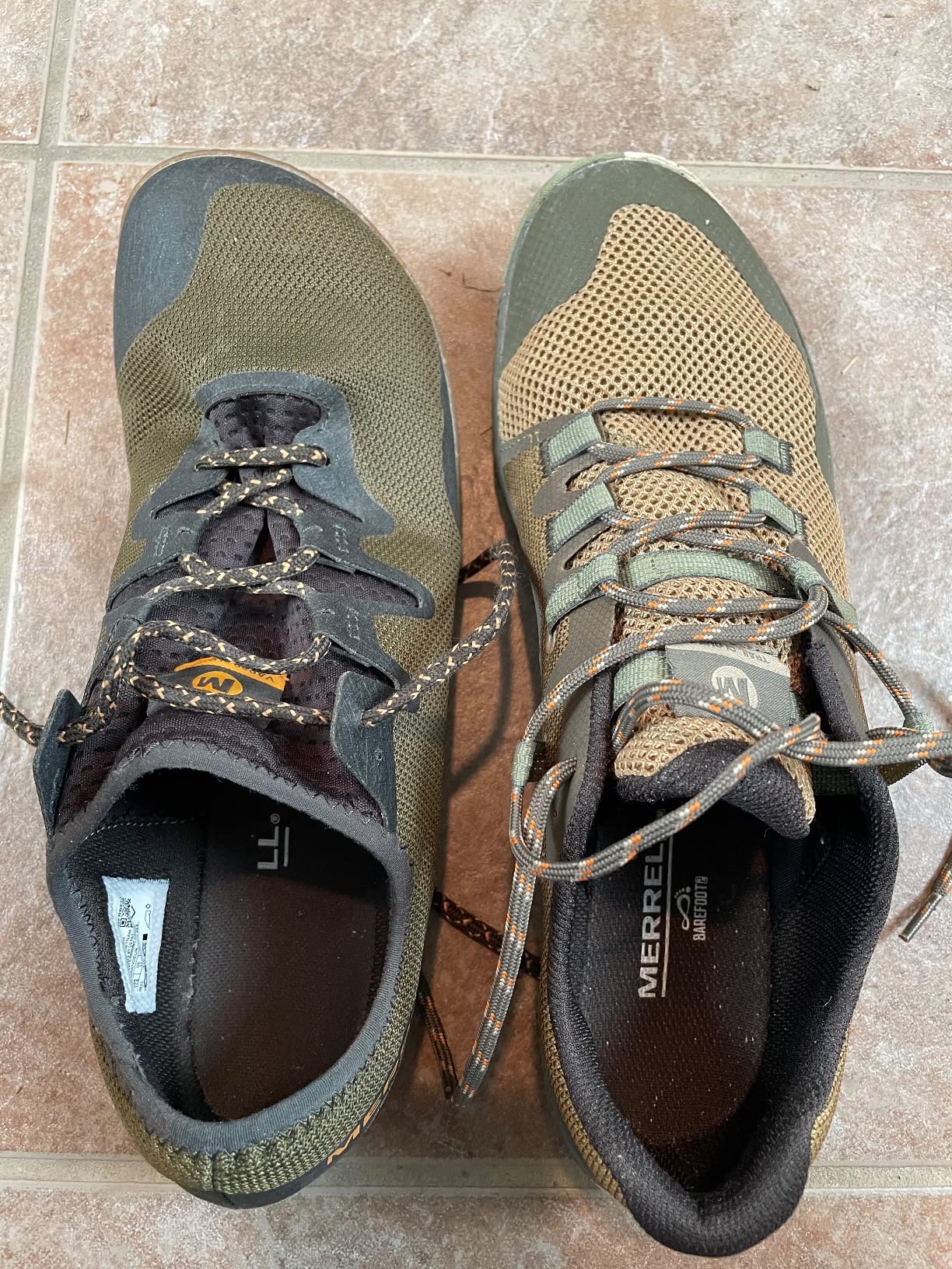 Trail Glove 6 detailed view showing narrow toe box construction and lacing system