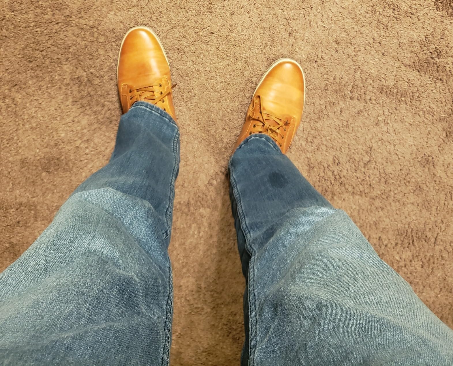 Jousen sneakers worn with business casual outfit showing versatile styling