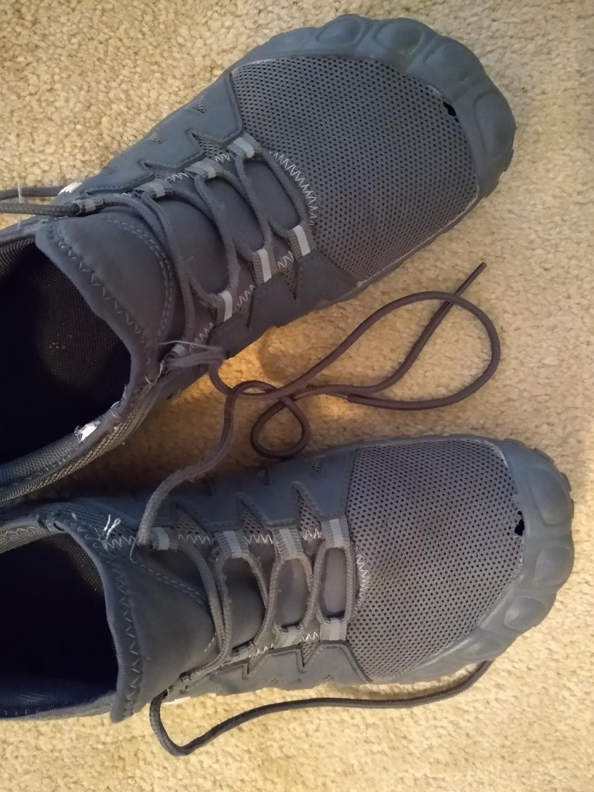 Long-term wear analysis of Weweya barefoot shoes showing durability after extended testing