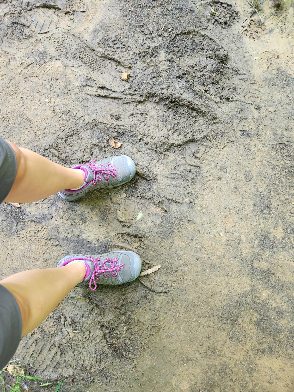 KEEN Circadia shoes on rocky trail showing traction pattern and real-world hiking use