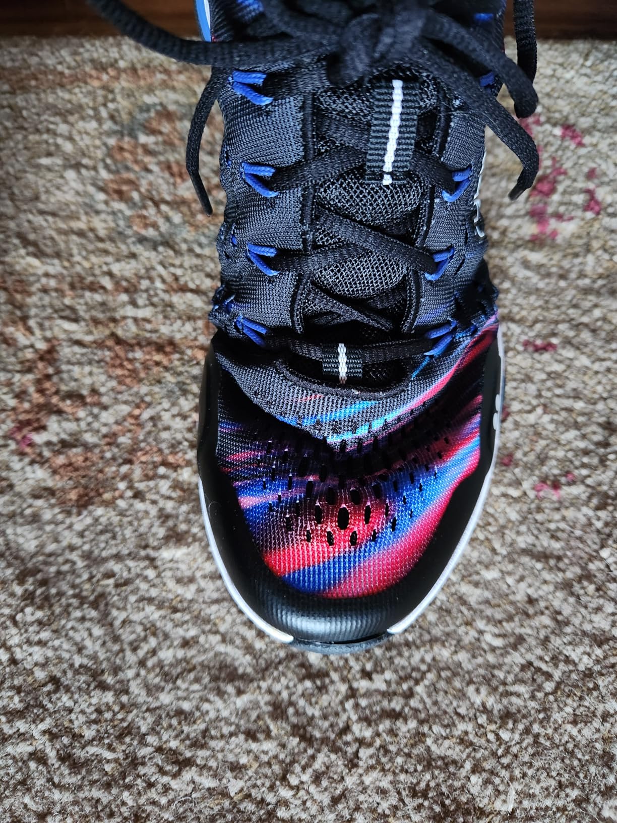 Ryka Vivid RZX sole showing pivot point technology and rubber outsole pattern