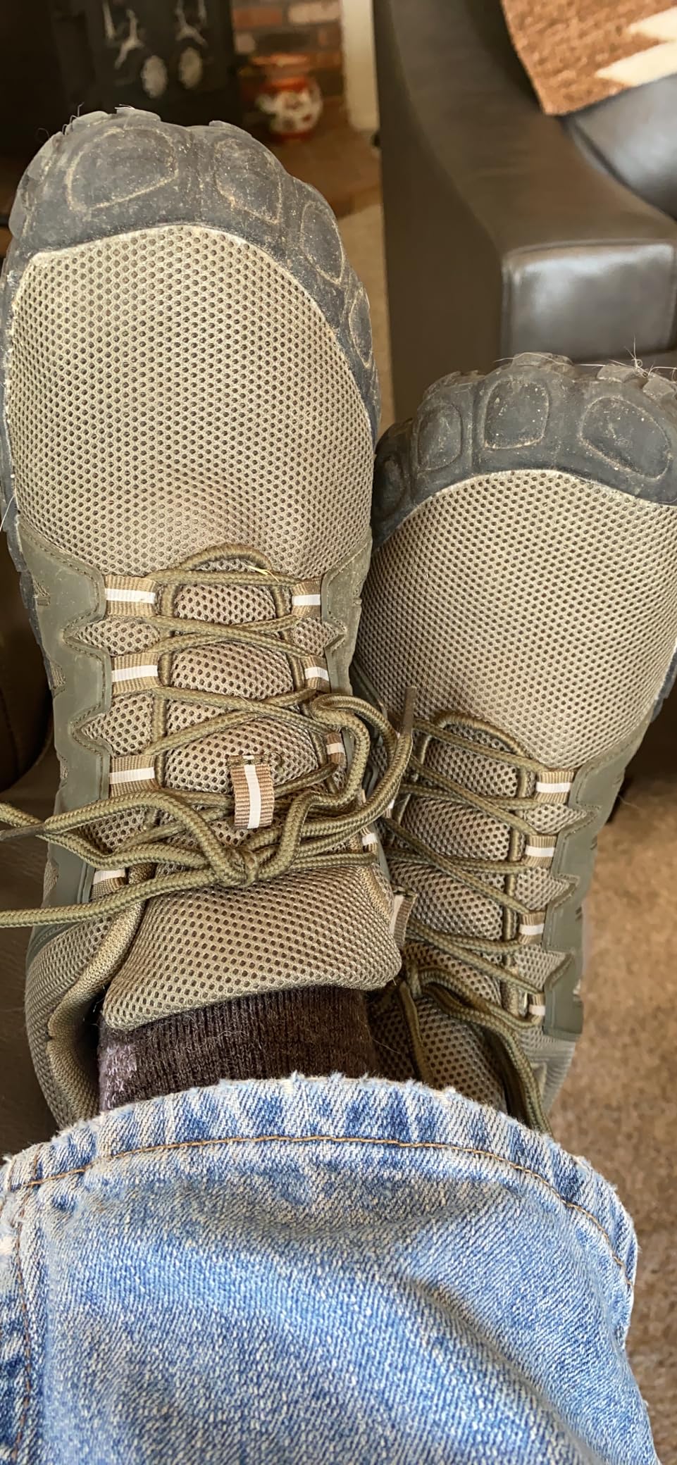 Weweya barefoot shoes in gym setting showing performance during workout activities