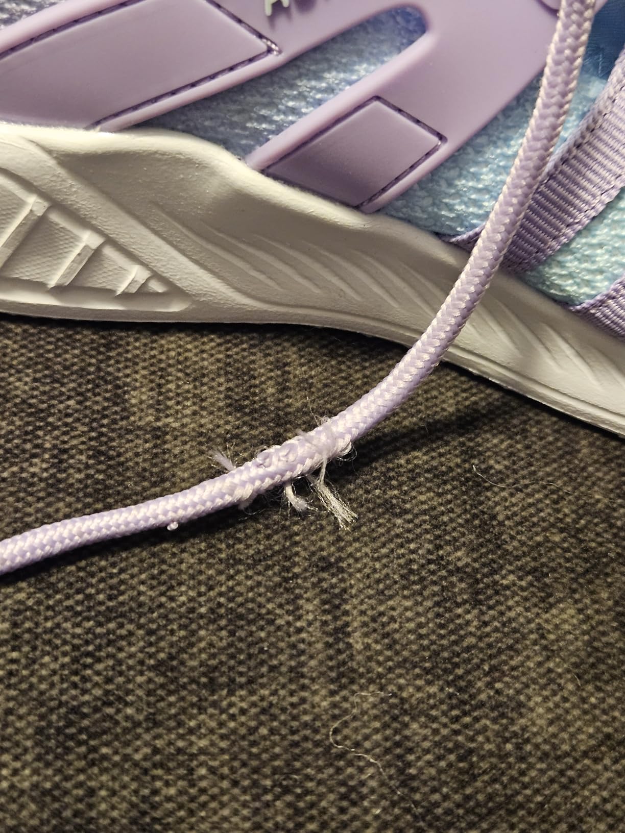 Comparison of RUNSIDE sneakers with other kids shoes showing value proposition