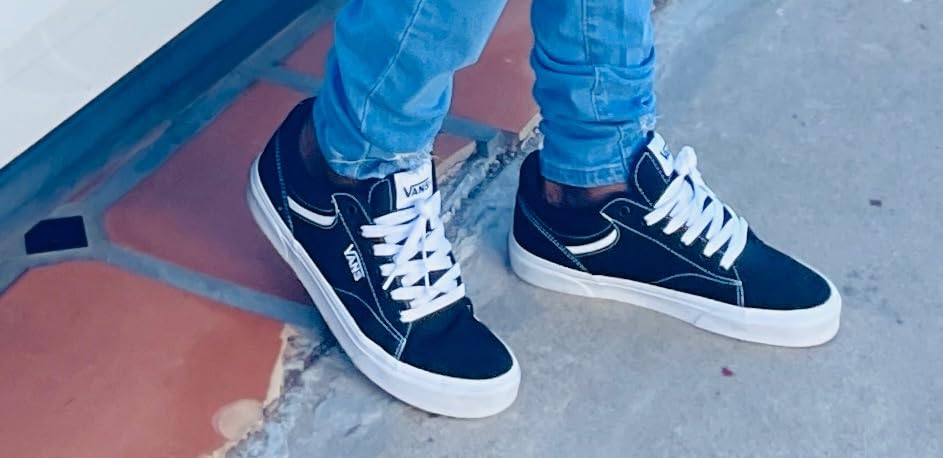 Final product shot of Vans Men's Seldan showing overall design and build quality