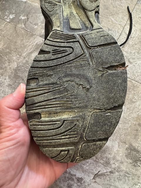 Significant sole deterioration on Avia Verge after 3 months showing worn through areas and separation