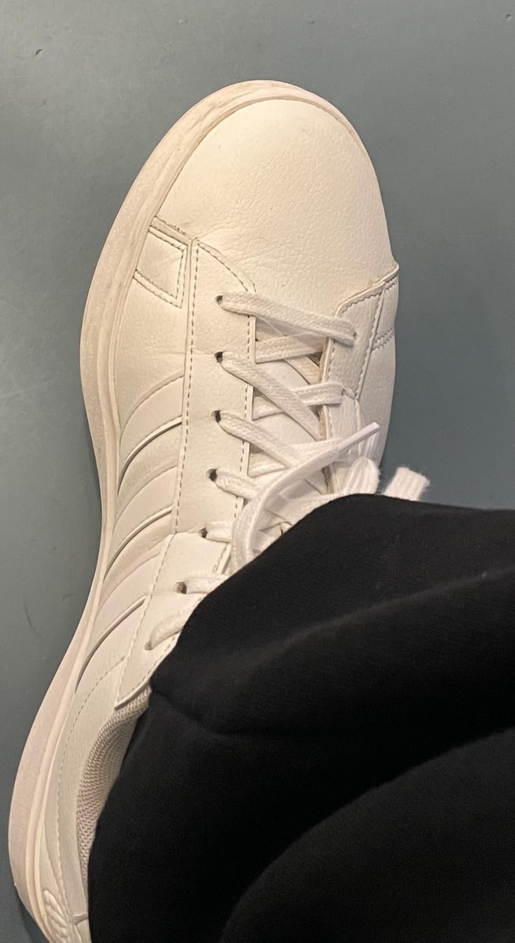 Customer review showing Handshop shoelaces quality compared to original Adidas laces