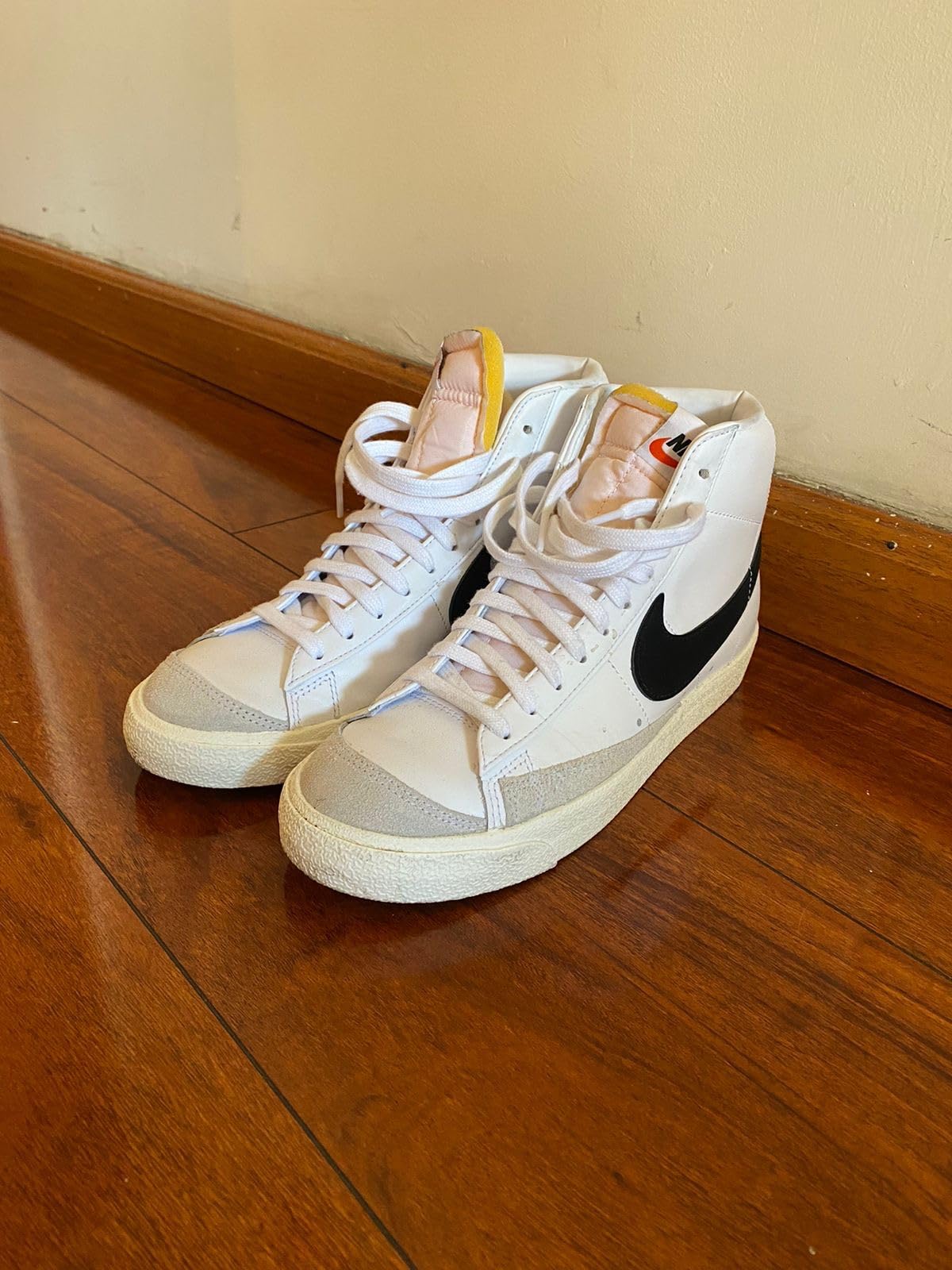 Nike Blazer Mid 77 Jumbo tested in various weather conditions showing material performance