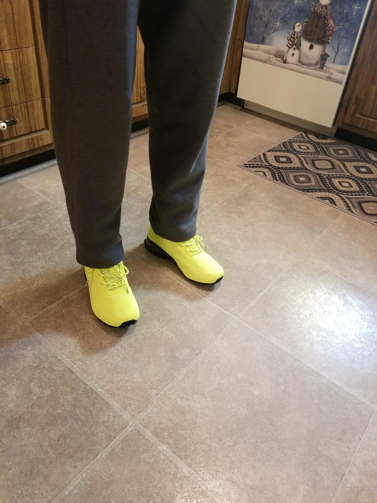 Side view showing sneakers during gym training with excellent floor grip