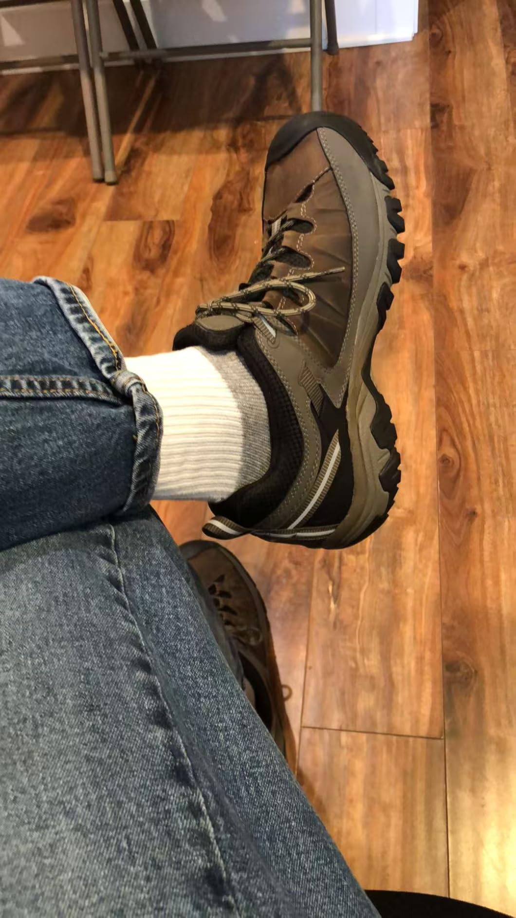 KEEN Men's Targhee 3 waterproof hiking shoes showing bungee cord and black colorway design