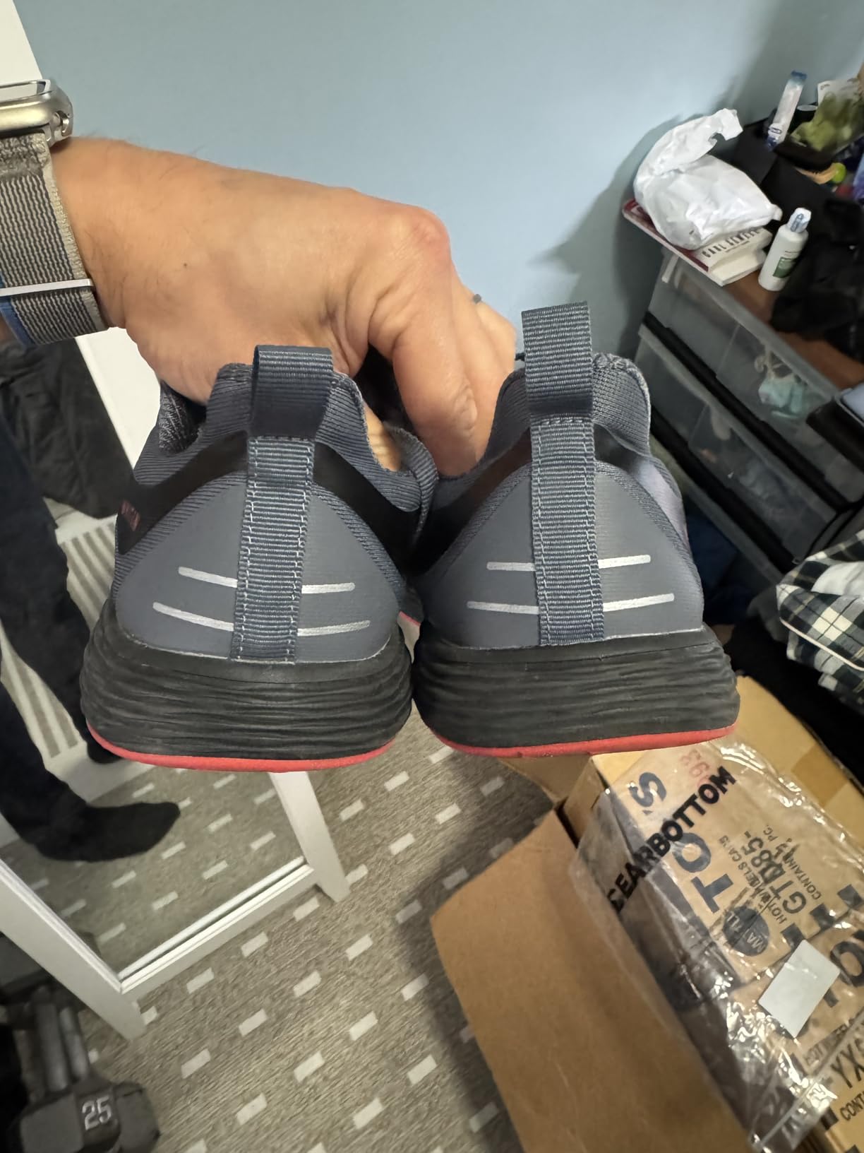 WHITIN zero drop sole construction showing flat profile and rubber outsole tread pattern