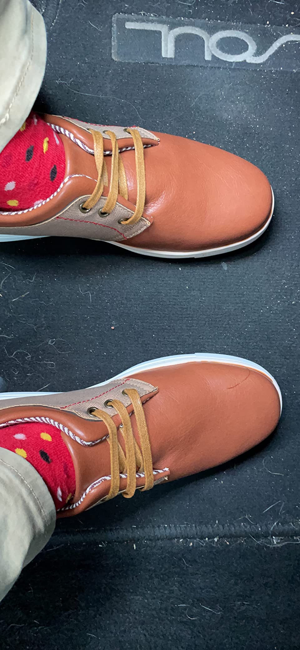 Bruno Marc sneakers being worn with business casual outfit showing versatile styling options