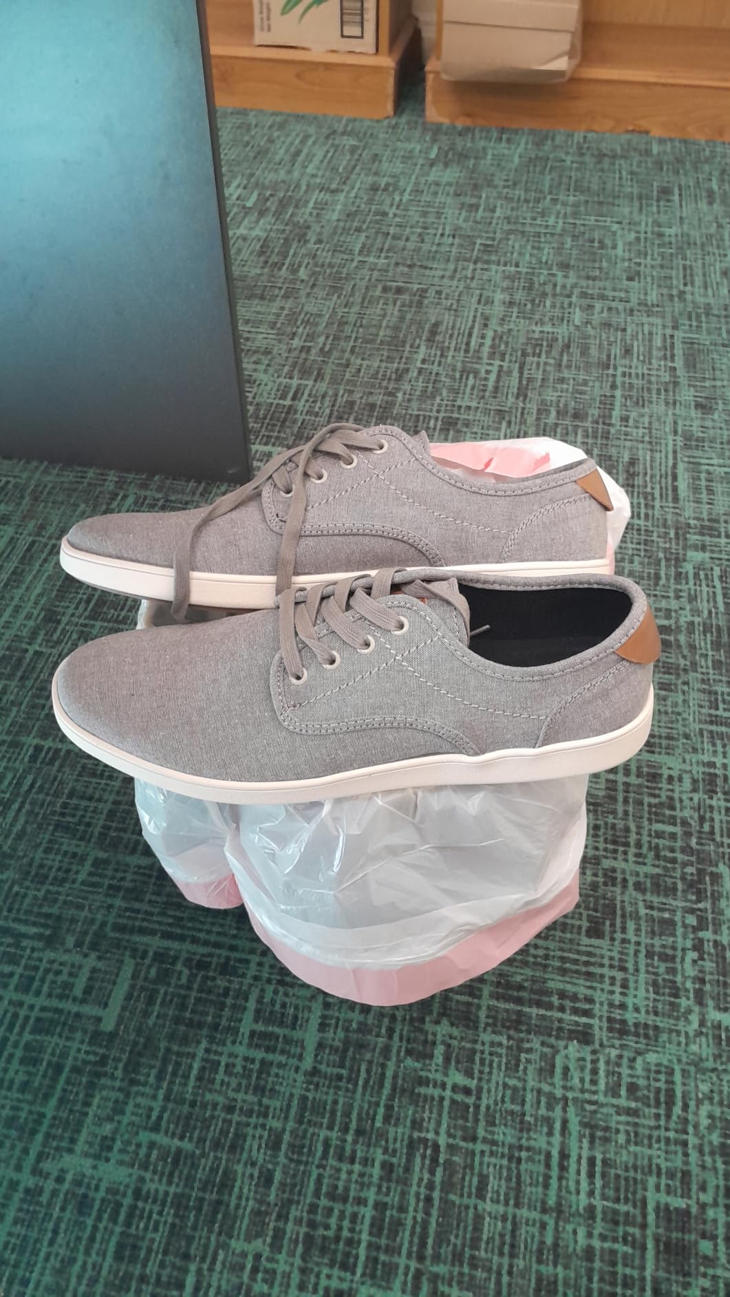 Steve Madden Fenta on-foot style shot – black fabric colorway