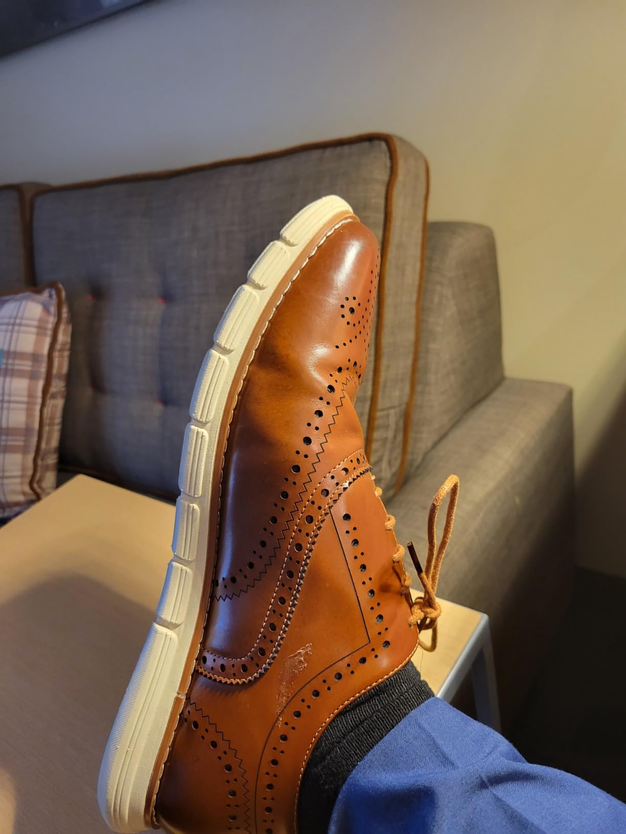 Interior view of Bruno Marc dress sneaker showing honeycomb foam insole and cushioning system