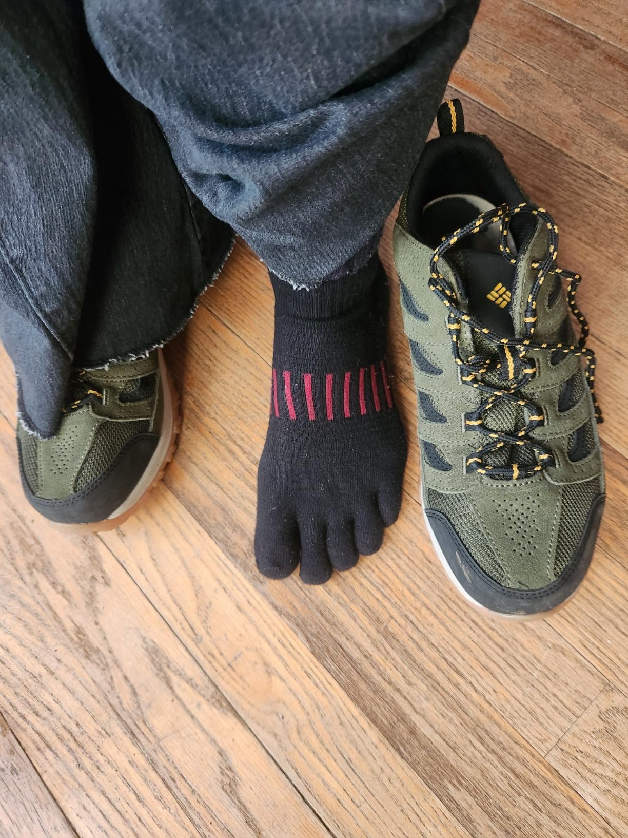 Side profile view of Columbia Crestwood showing TechLite midsole and outsole design
