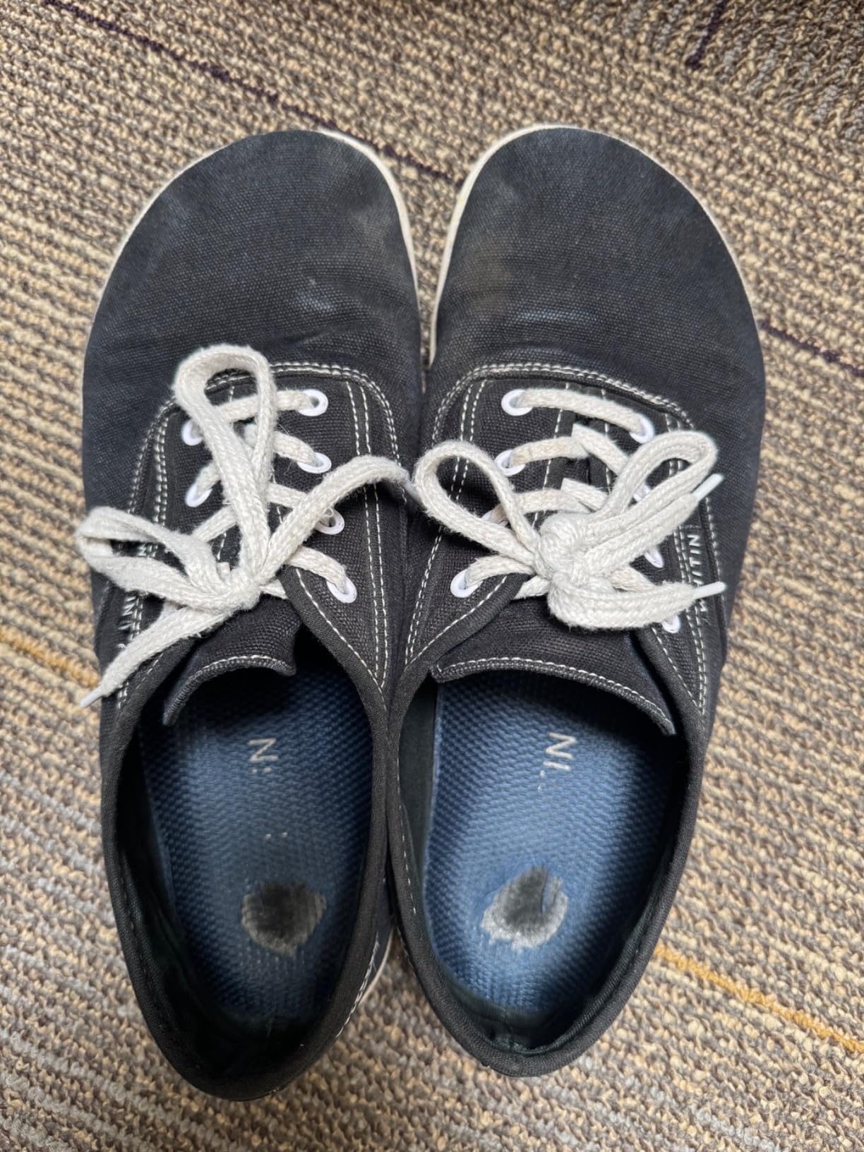 WHITIN sneaker durability test results showing wear patterns after 8 weeks