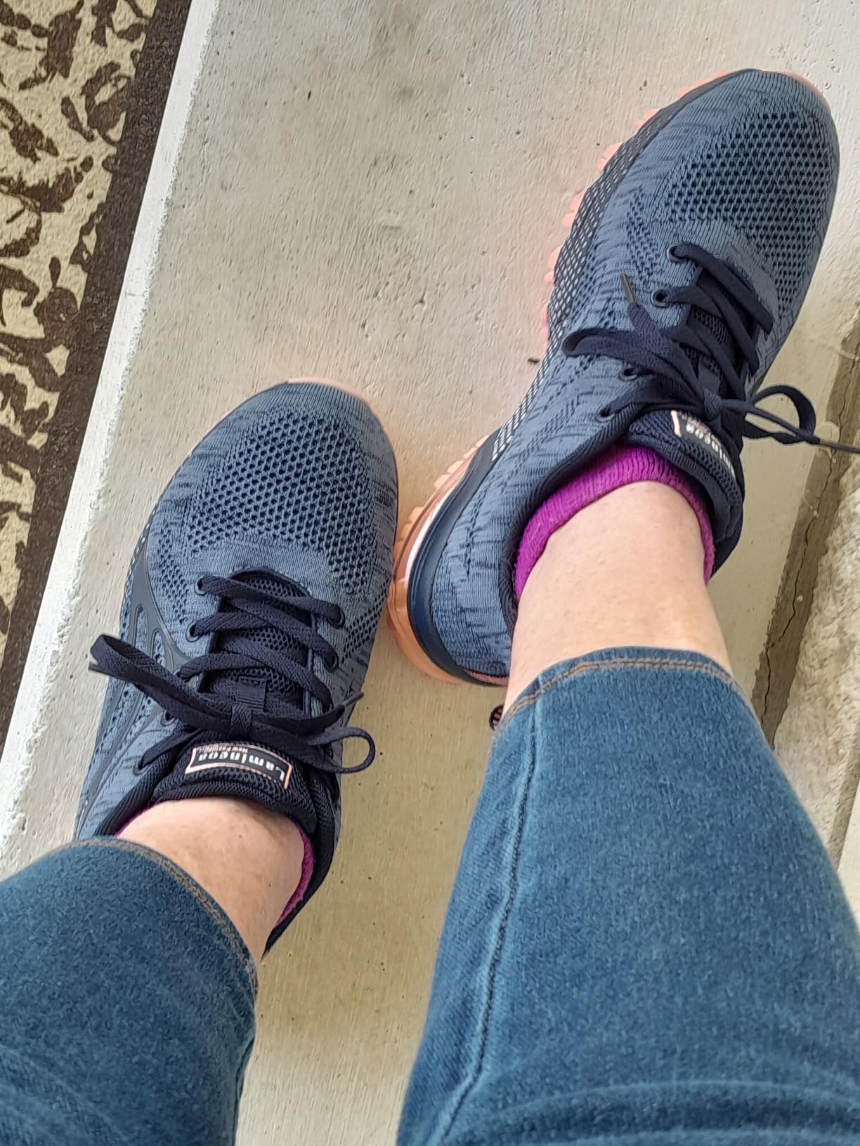 Real-world daily wear testing of Lamincoa women's athletic shoes